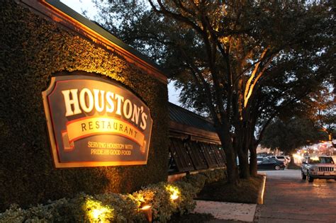 Houstons restaurant - Houston's is an upscale yet comfortable restaurant providing American classics elevated to restaurant quality. Everything in the kitchen is made from scratch each and every day. This includes all of the sauces, dressings and soups and more.